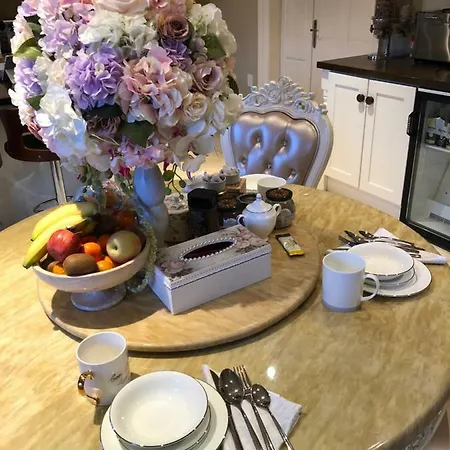 Saggart Luxury Ensuite Homestay Citywest